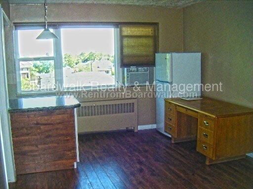 Building Photo - 130 S 1300 E