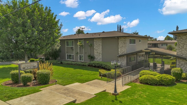 Building Photo - Royal Park Apartments