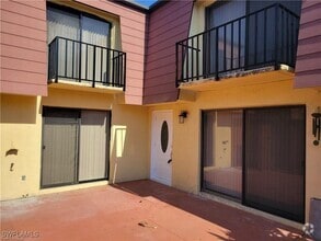 Building Photo - 12350 Woodrose Ct