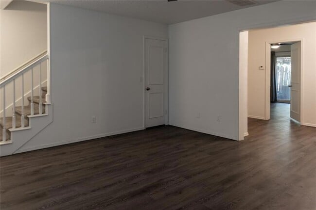 Building Photo - 3039 W Wilshire Blvd