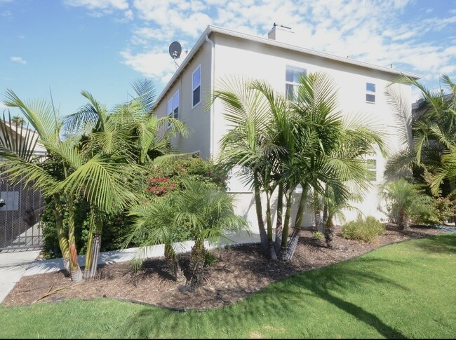 Building Photo - 4413 1/2 Illinois St