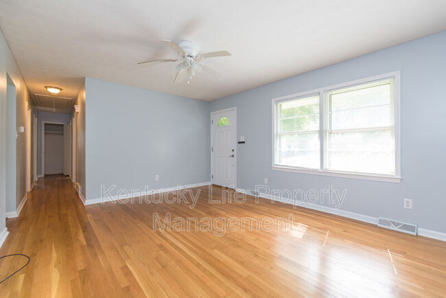 Building Photo - 3529 Galahad Dr