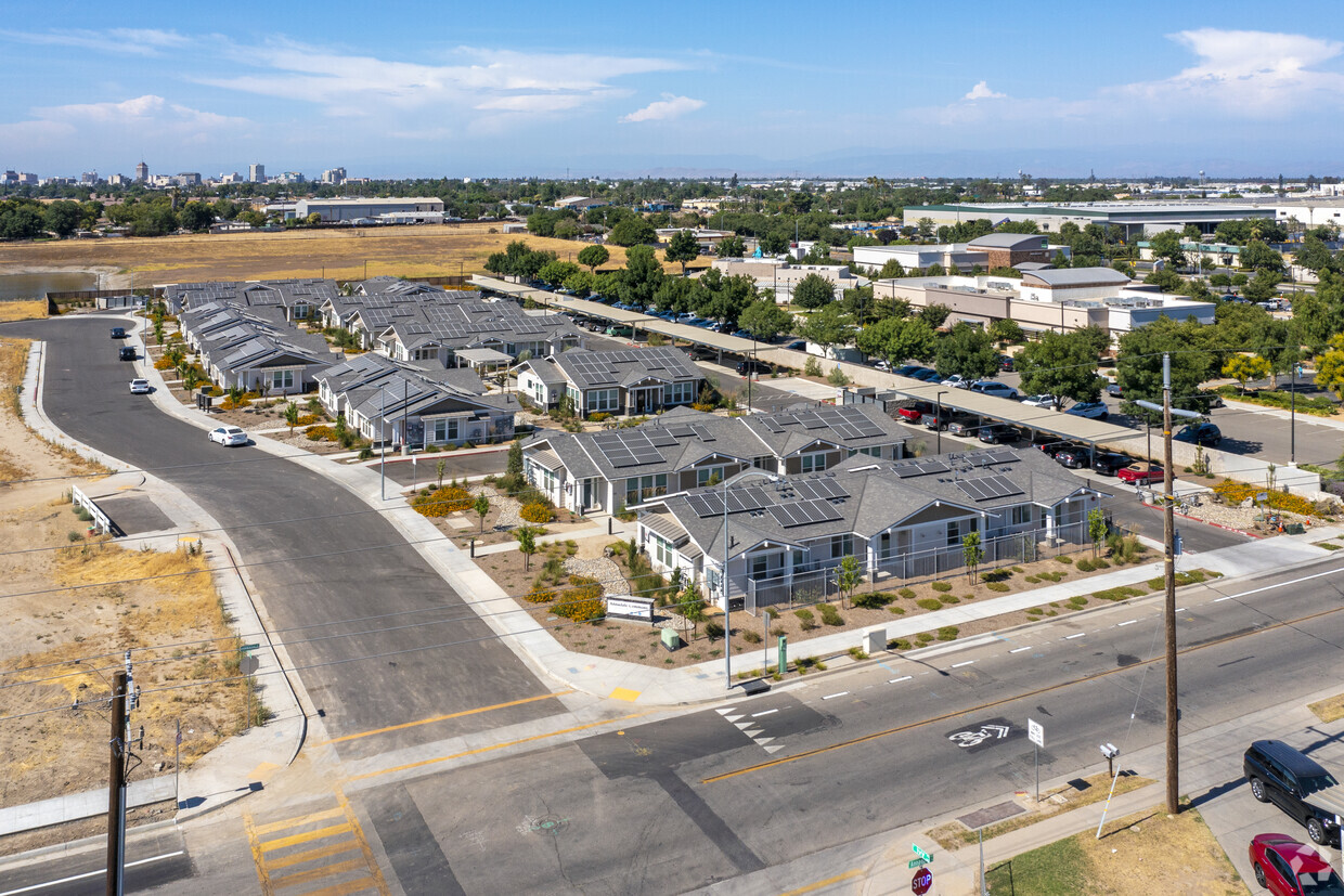 Aerial View - Annadale Commons