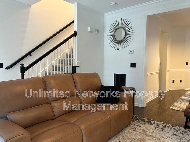 Foto del edificio - 6214 Carrrage Gate Ln