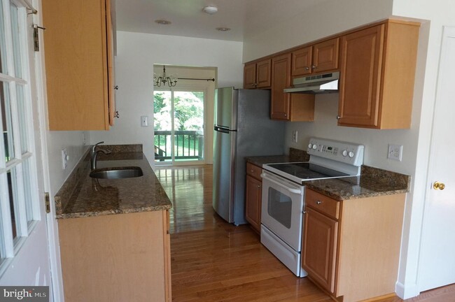 Building Photo - 4382 Harvester Farm Ln