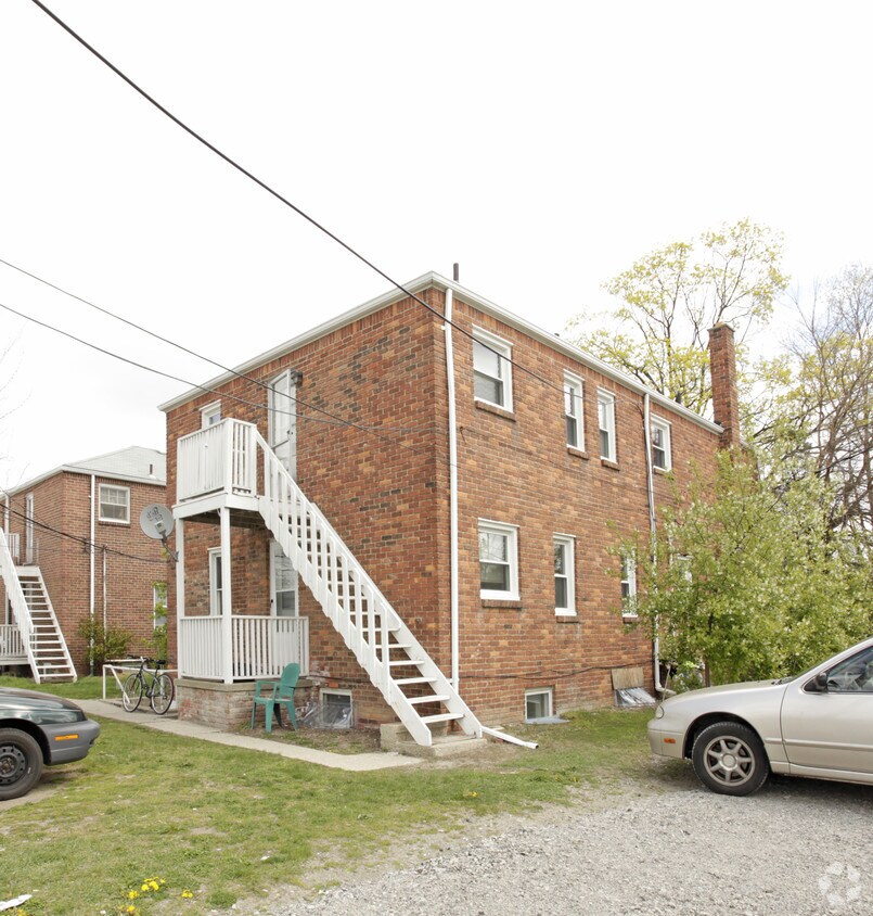 Foto del edificio - 62 Church Ave