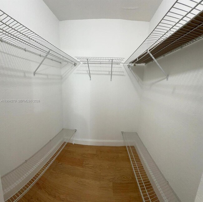 Foto del edificio - 11750 SW 18th St