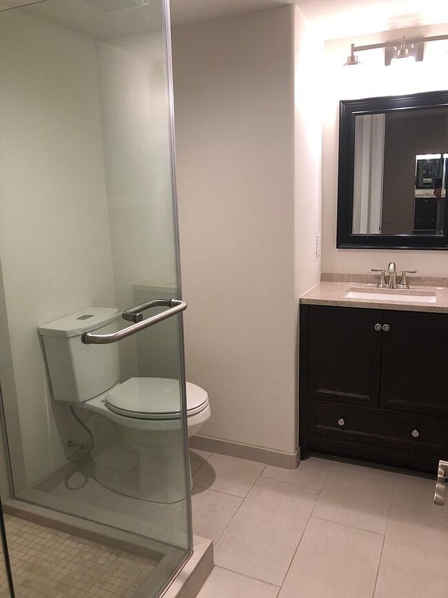 Building Photo - 6557 S Cody Way