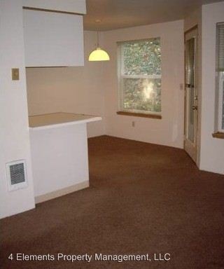 Building Photo - 4004 SW Beaverton Hillsdale Hwy