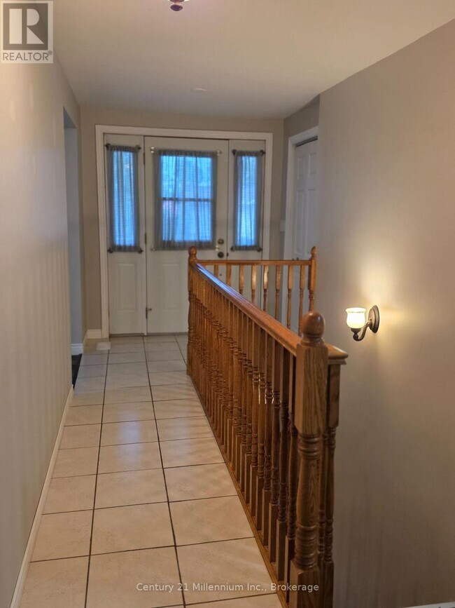 Photo du bâtiment - 502 Ridgewood Rd