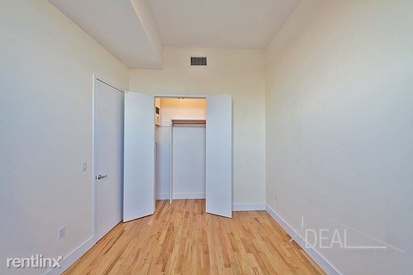 Building Photo - 509 Driggs Ave