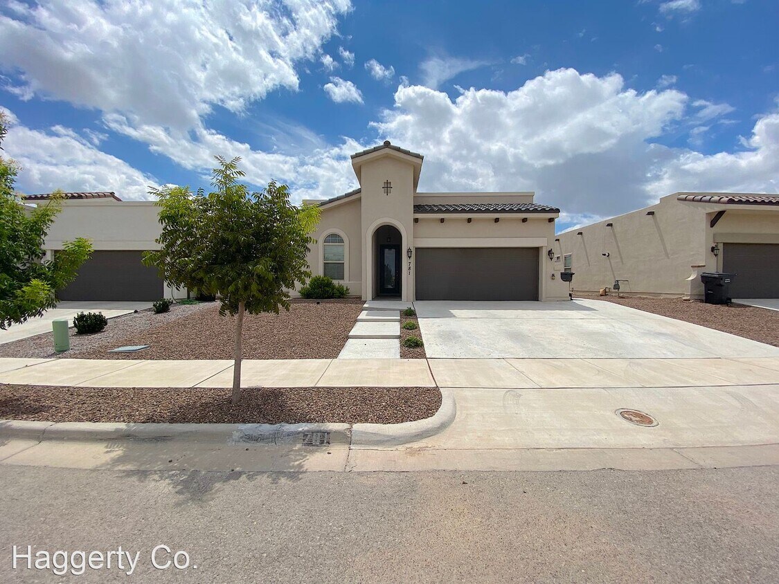 Primary Photo - 4 br, 2 bath House - 781 Ovington