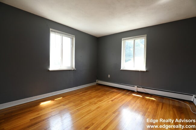 Building Photo - 71 Colborne Rd