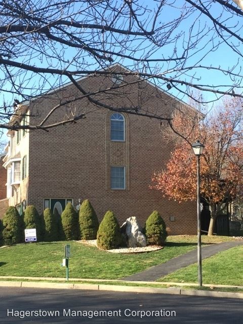Building Photo - 3 br, 2.5 bath House - 1281 Lindsay Lane