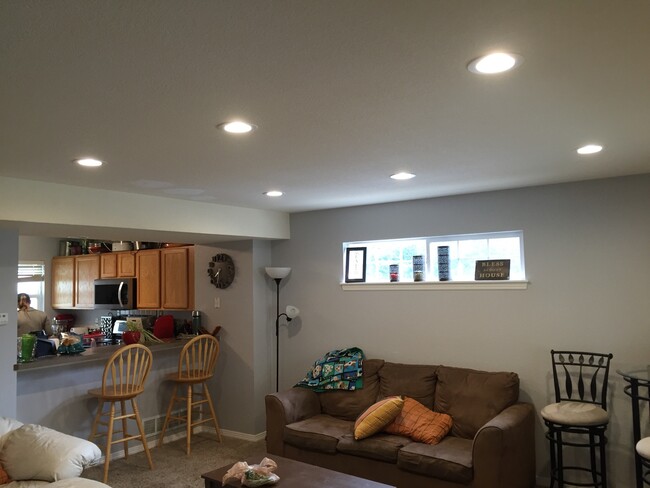 Building Photo - 1014 Andrews Peak Dr
