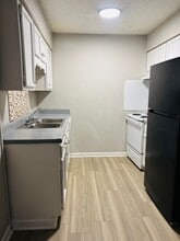 Interior Photo - Residences at the Overlook