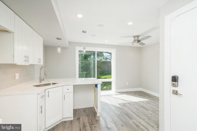 Foto del edificio - 2339 N 10th St