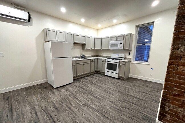 Foto del edificio - 116 N Queen St