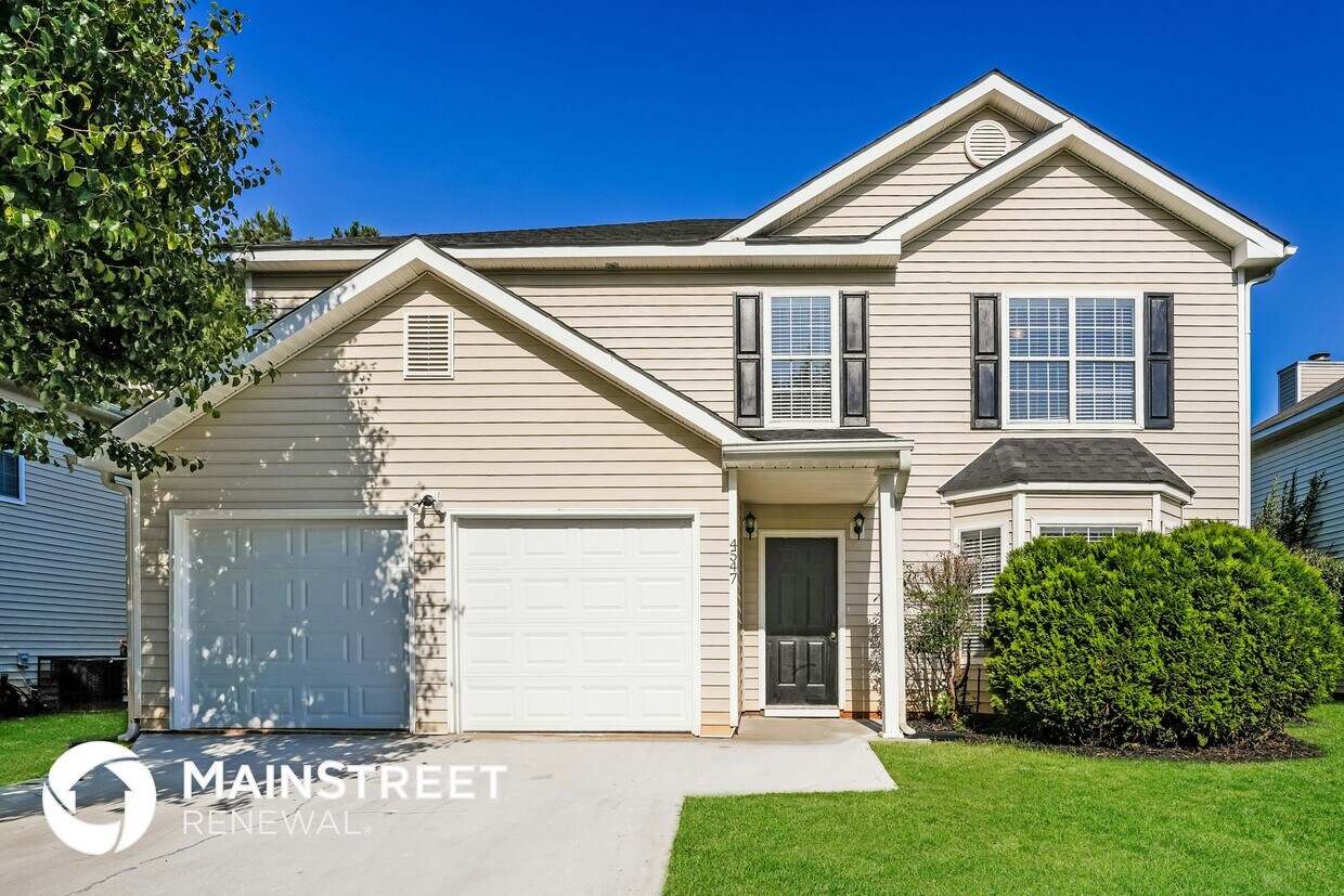 Foto principal - 4547 Carriage Park Dr