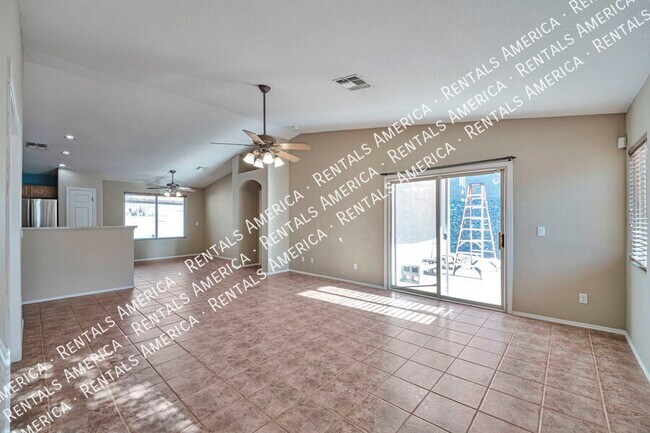 Building Photo - 10186 E Desert Paradise Pl