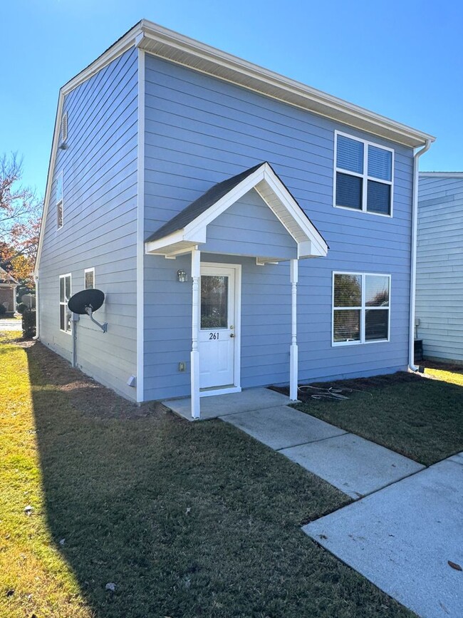 Building Photo - 3br house near Downtown