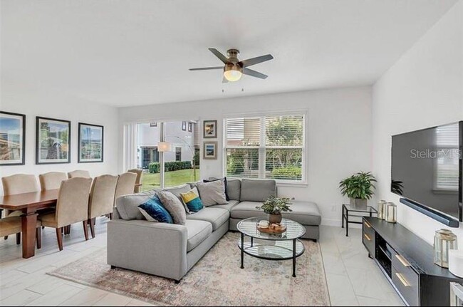 Foto del edificio - 14058 Swanley St