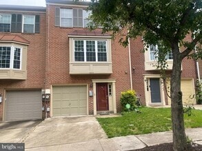 Building Photo - 15009 Laureland Pl