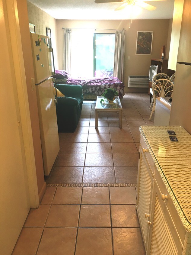 306 Golf Villas Ct NW Unit 306, Lake Placid, FL 33852 Apartments in