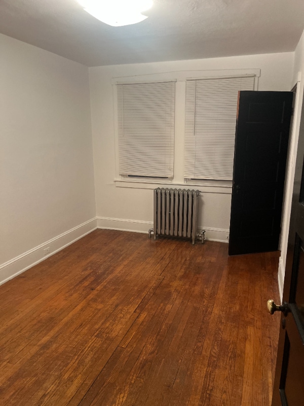 Foto del edificio - 31 Gibbons Blvd