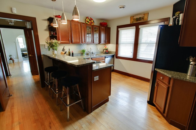 Kitchen - 1623 N Astor St