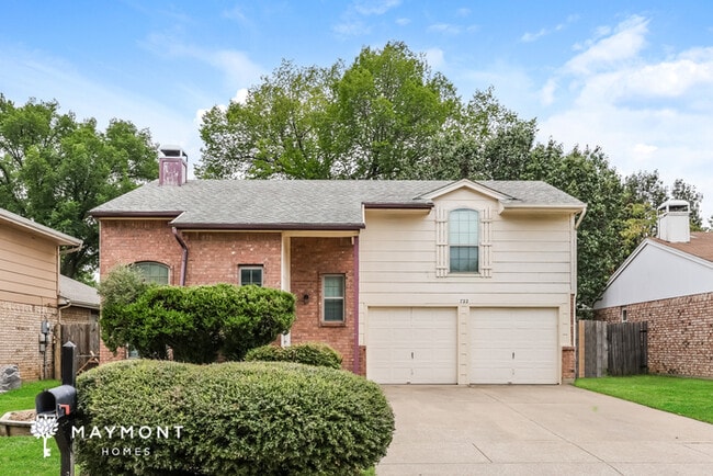 Building Photo - 722 Nightingale Cir