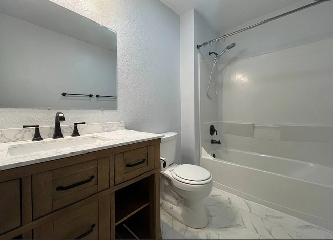 Foto del edificio - 1124 4th St NE