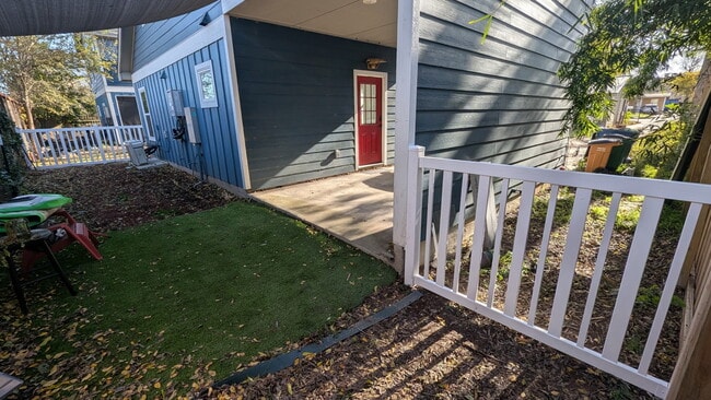 Foto del edificio - 4608 Gonzales St