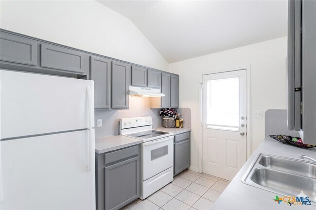 Foto del edificio - 3603 Woodrow Dr