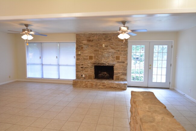 Foto del edificio - 2710 W Avenue P