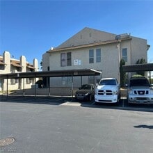 Building Photo - 3769 Carlyle Dr