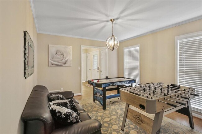 Foto del edificio - 3937 Ashford Dunwoody Rd NE