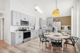 Building Photo - 213 Coquina Shell Wy