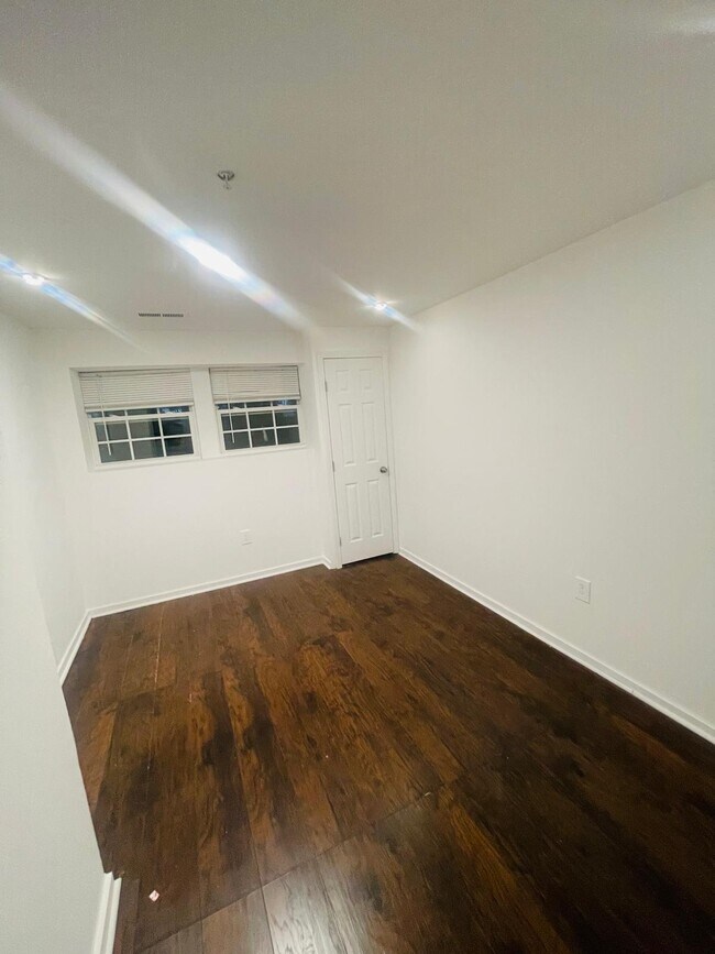 habitación del sótano1 - 10340 Bridle Ct