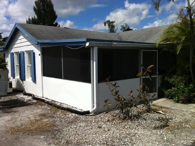 Foto del edificio - Tom’s Mobile Home Park