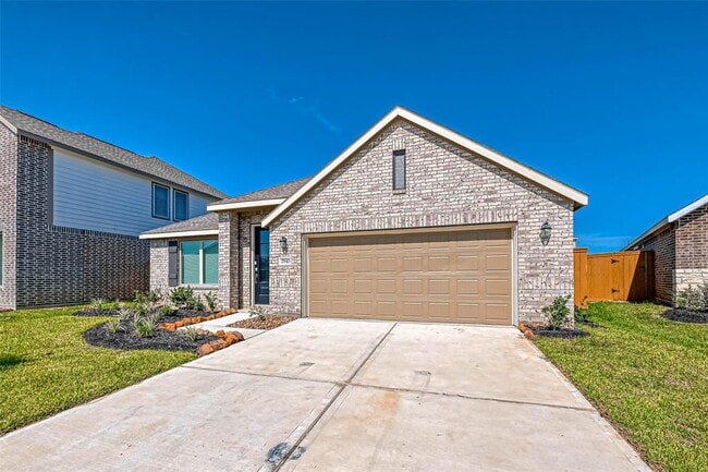 Building Photo - 2943 Cordova Hill Drive