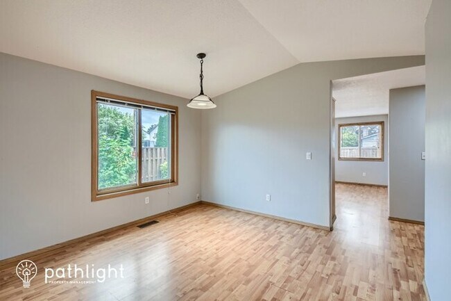Building Photo - 13111 Ne 37Th Street, Vancouver, WA, 98682