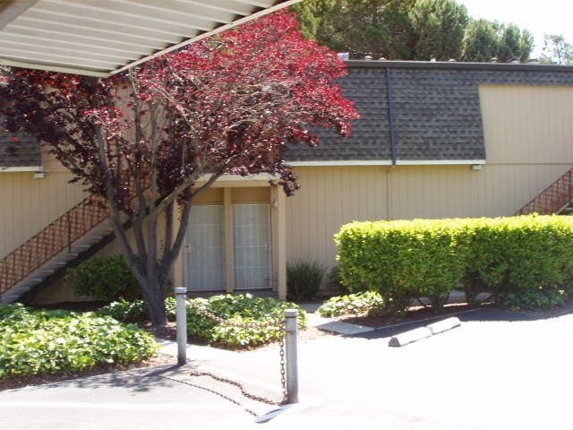 Building Photo - Vallejo Studio available for rent in excel...