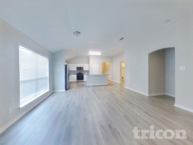 Building Photo - 1116 Monticello Dr