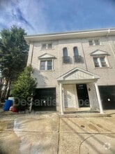 Building Photo - 2321 Athena St