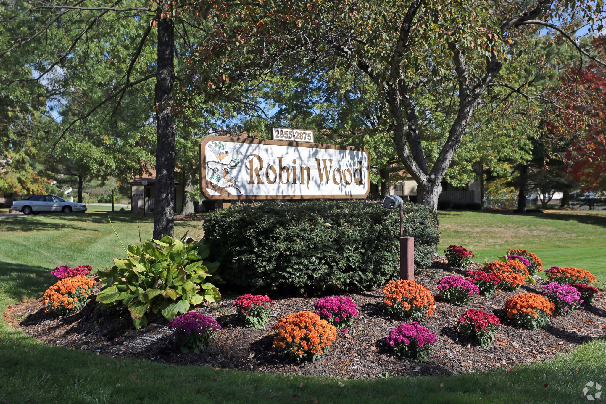 Robinwood Apartments – photo 1 of 23