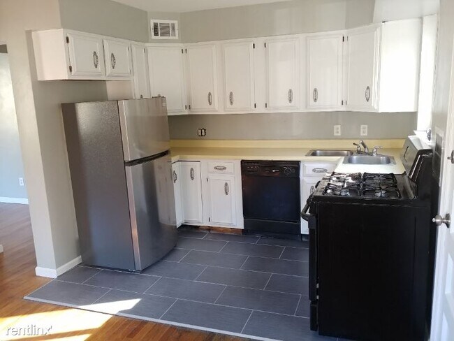 Building Photo - 4 br, 2 bath House - 779 Wilbud Dr