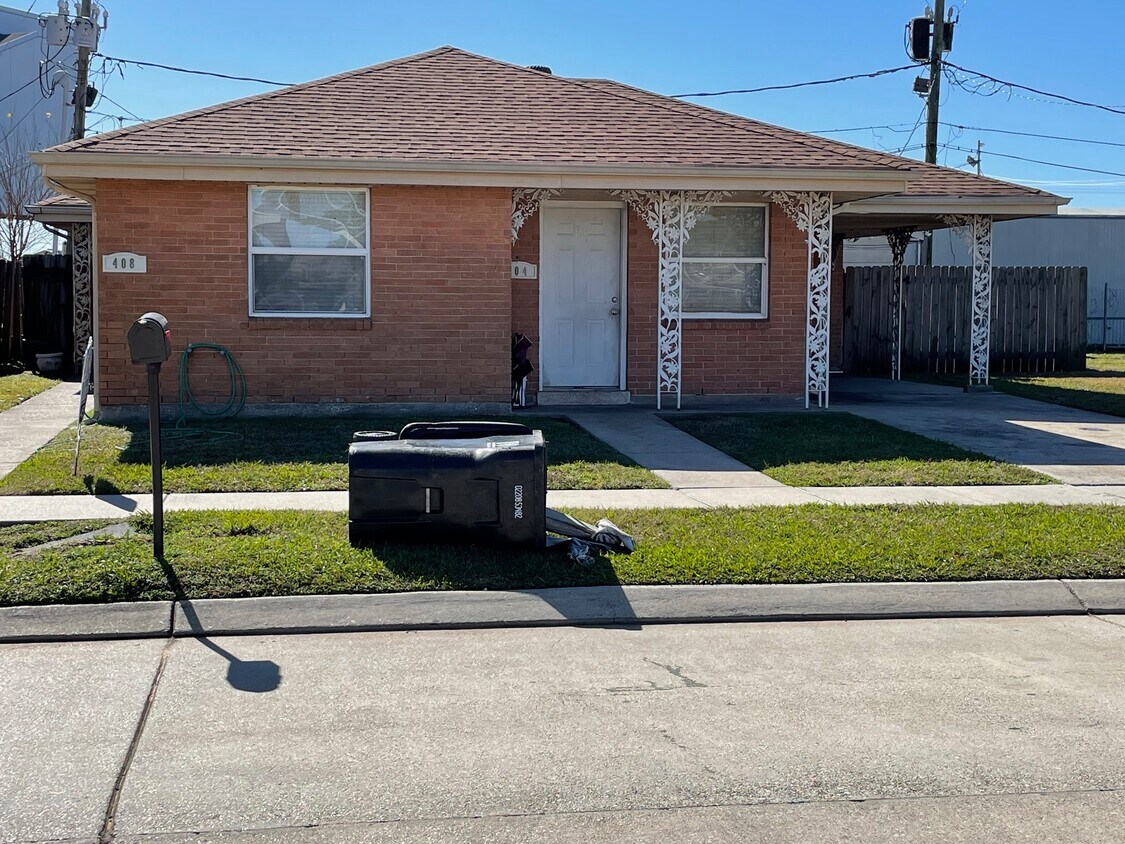 408 Lynx Dr Unit 408, Arabi, LA 70032 Apartments in Arabi, LA