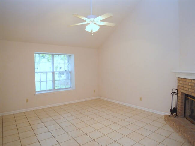 Foto del edificio - 433 Richview Park Cir W