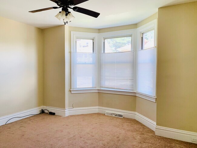 Building Photo - 22 Stanford Ave